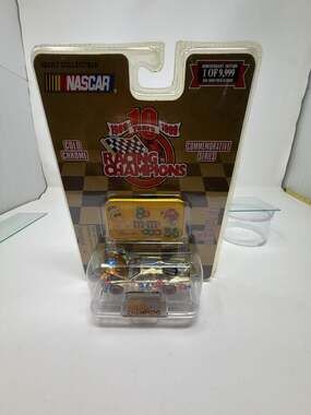 Racing Champions 1999 M&M's #36 Ernie Irvan 10th Anniversary Gold Chrome Diecast